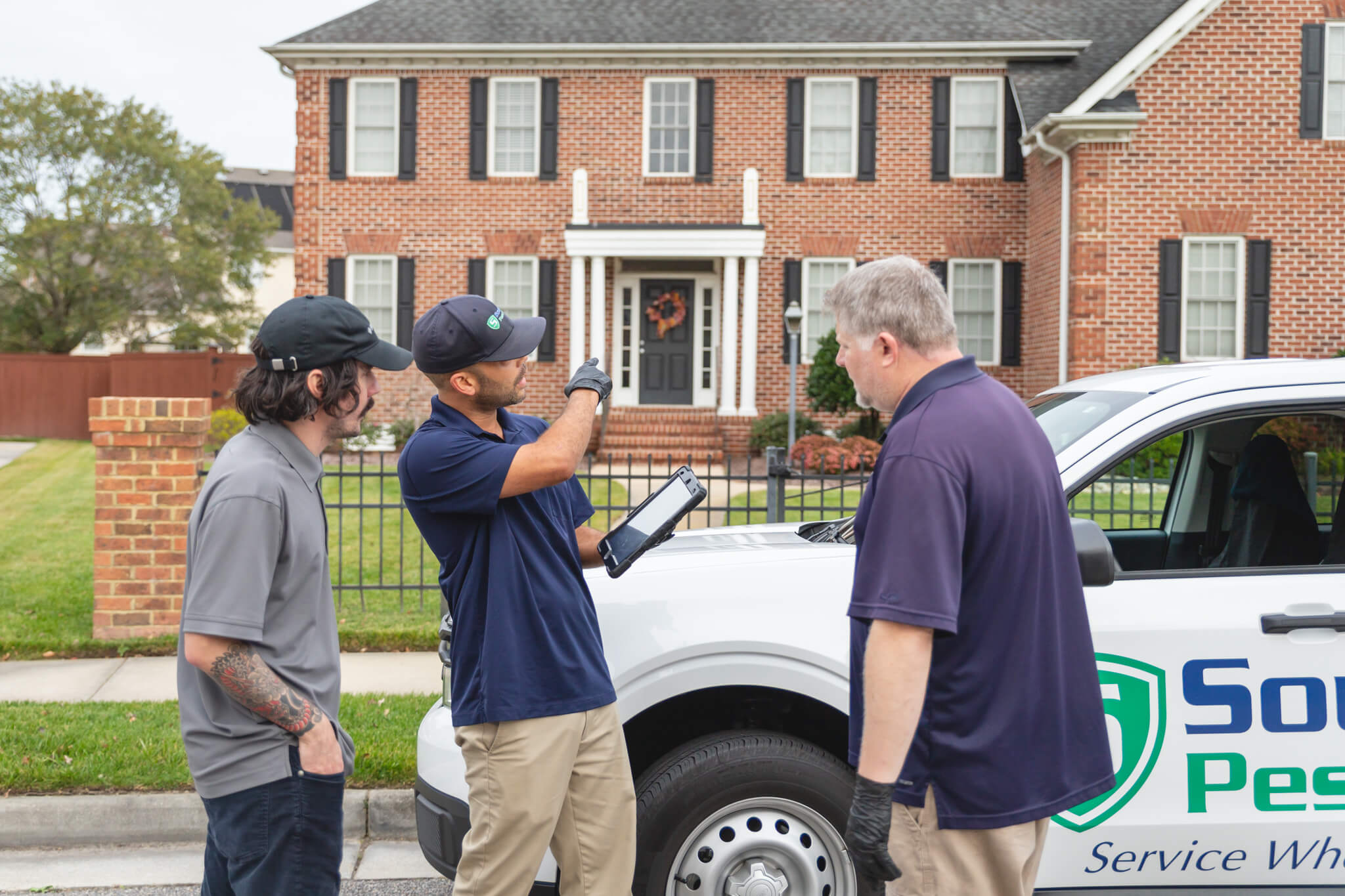IMG_6932 (1) southern pest control team consulting specialty pest control in Suffolk